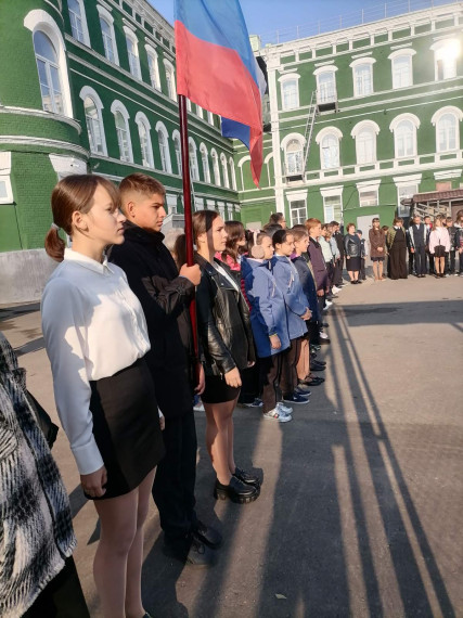 С нового учебного года во всех школах нашей страны каждый понедельник будет начинаться с занятия «Разговоры о важном»..
